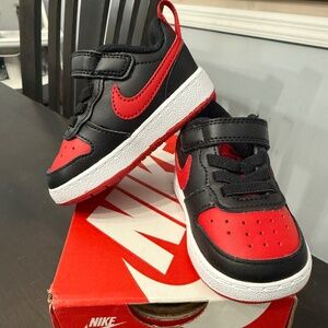 Nike Kids' Court Borough Low 2 - Toddler Size 4 - Black/University Red/White
